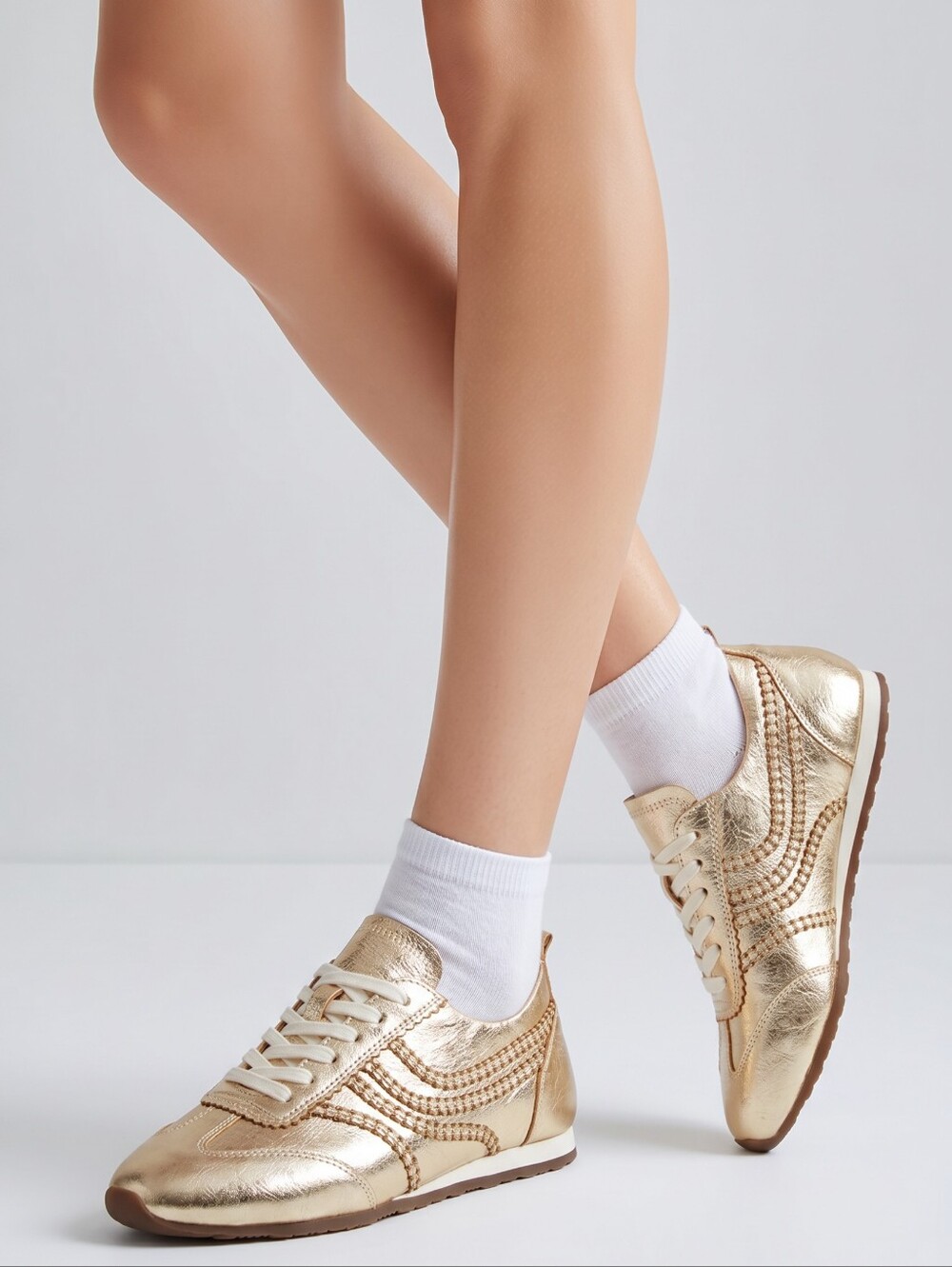 💬☔️🩵🅰️NIB Project Cloud Gold Metallic Monica Sneakers Size 9
